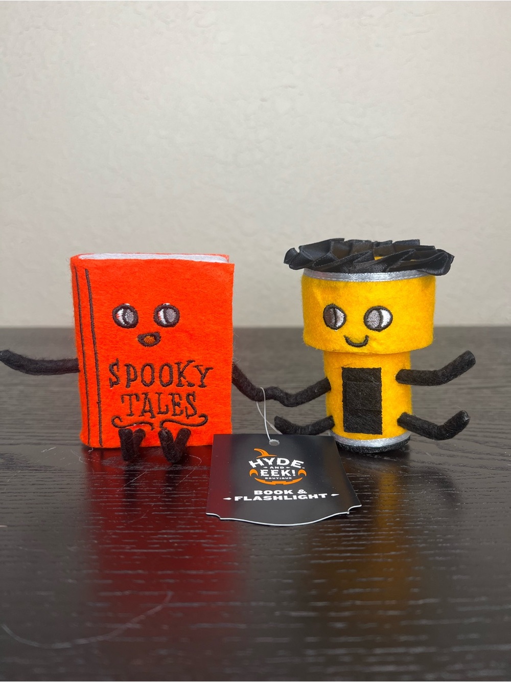 NEW Target Hyde and EEK! Boutique™ Halloween Scary Book and Flashlight Duos